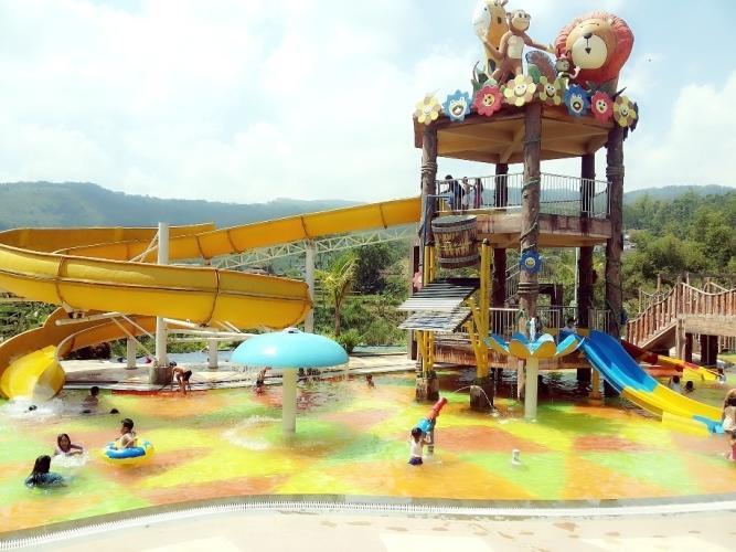 Bess Resort & Waterpark Hotel And Convention Malang Esterno foto